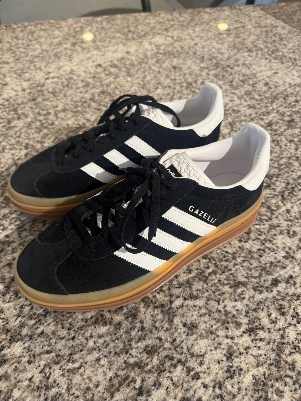 adidas Gazelle Women’s Black platform Gazelle shoes- size 9 - Picture 2 of 9